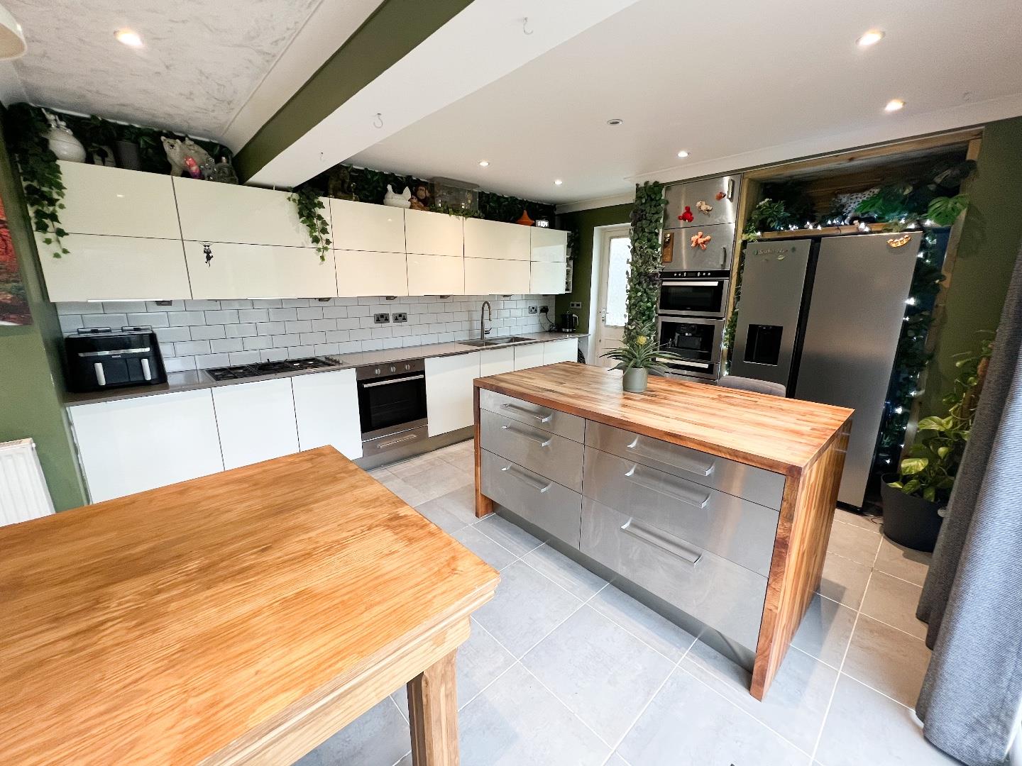 Grange Crescent, Coychurch, Bridgend County Borough, CF35 5HP